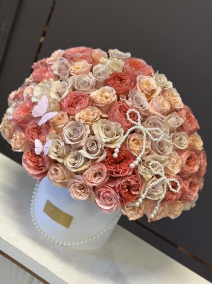 Large Size Pearl Bow Style Arrangment - Image 2