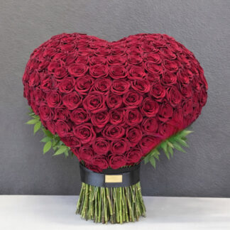 X Large Size Heart Arrangment