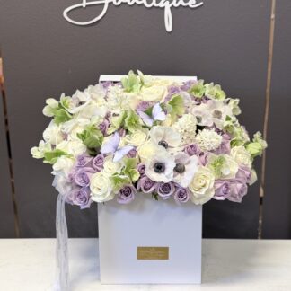 X Large Size Arrangment in white, purple and green